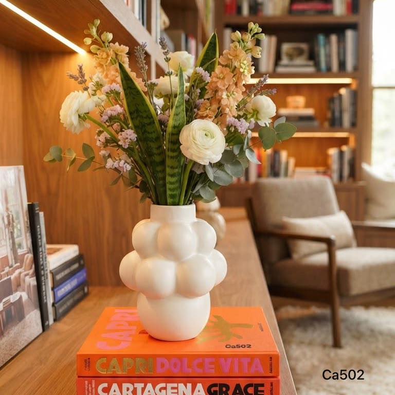 Jarron blanco diseño burbujas ceramica 19cm* 19cm* 25cm